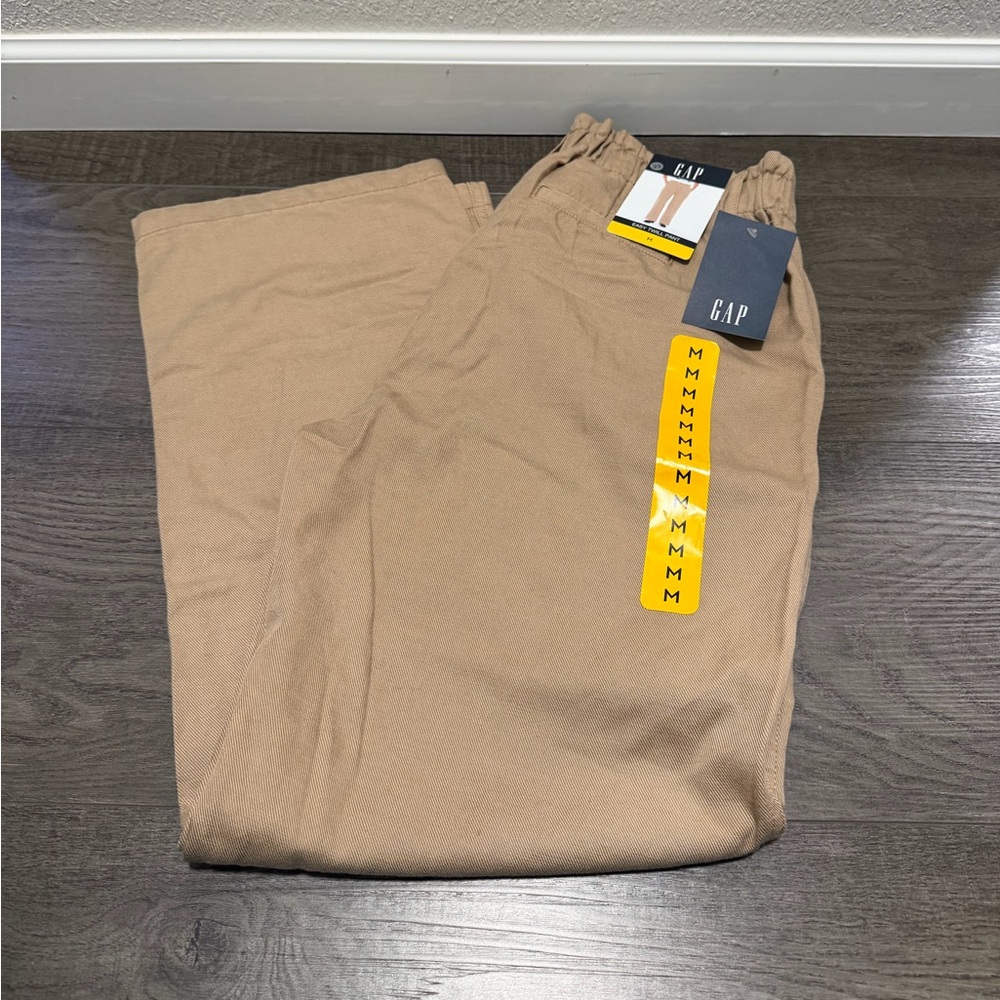 Gap Women's Easy Twill Pant Size Medium, Cream, New With Tags